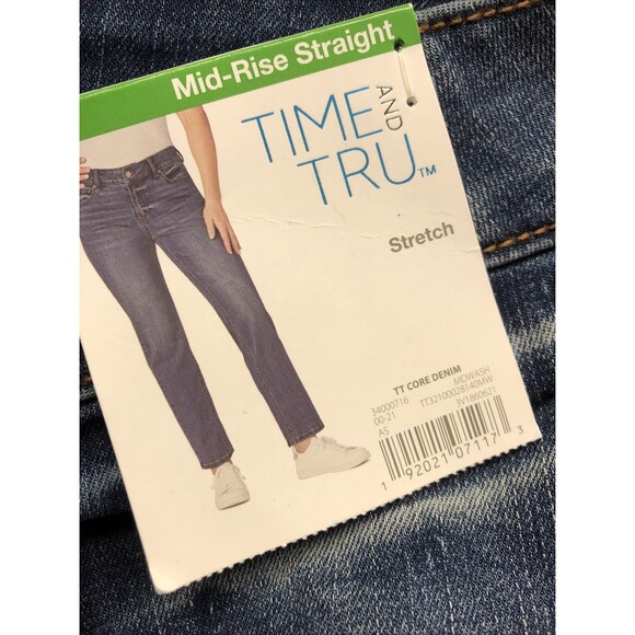 Time And Tru Mid Rise Straight Relaxed Fit Size 18 Petite Jeans NWT - Picture 3 of 16